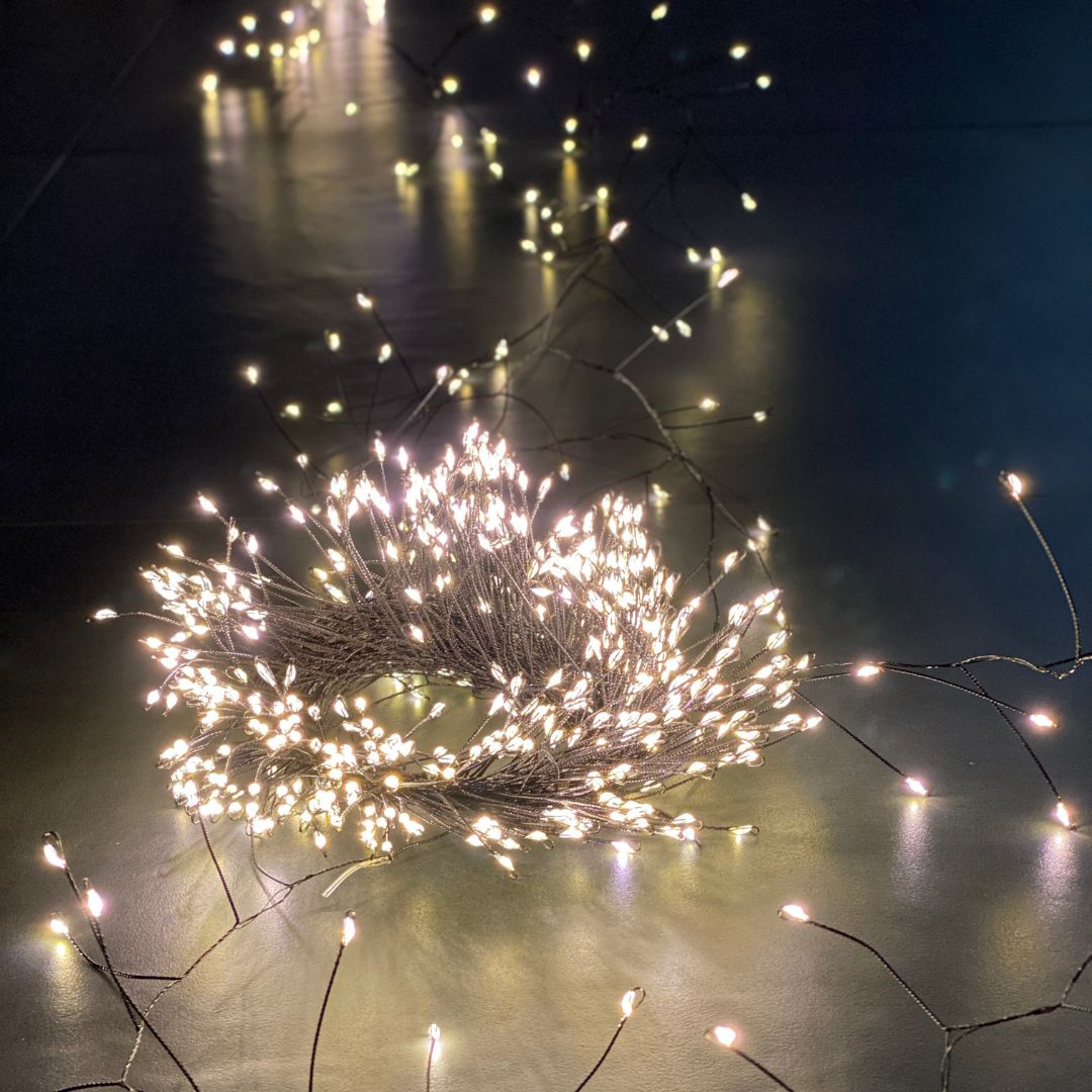 filo luci 600 led bianco classico adatte interno esterno con 8 impostazioni giochi luce