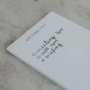 blocco note 50 fogli con design a puntini di carta bianca per scrivere con stampa "Let's do this"