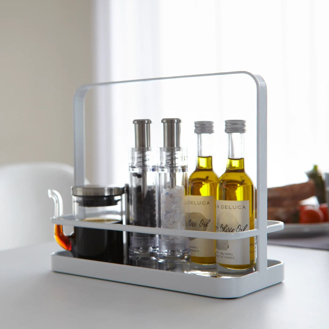 Portacondimenti da tavolo in acciaio verniciato bianco dal design minimal in perfetto stile nordico