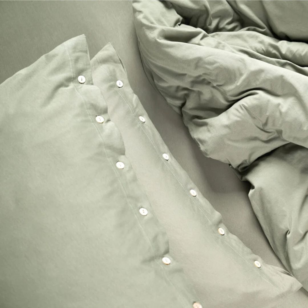 completo letto matrimoniale in jersey di puro cotone completo di sacco porta piumino, federe e lenzuolo con angoli color verde oliva